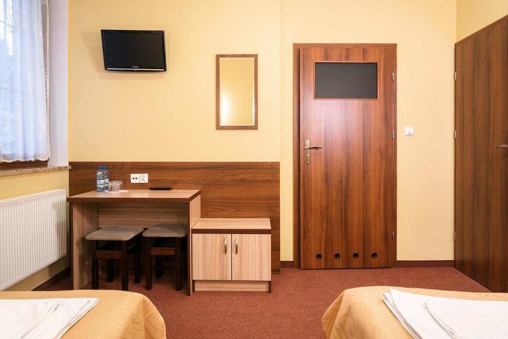 Vera Hotel Sulechow Room photo
