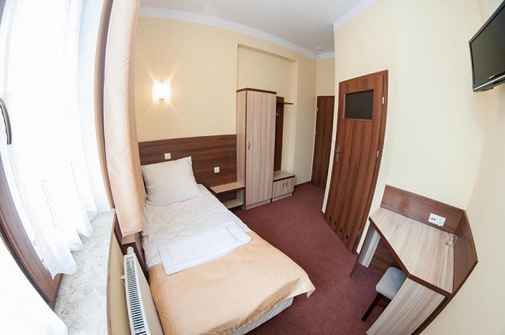 Vera Hotel Sulechow Room photo